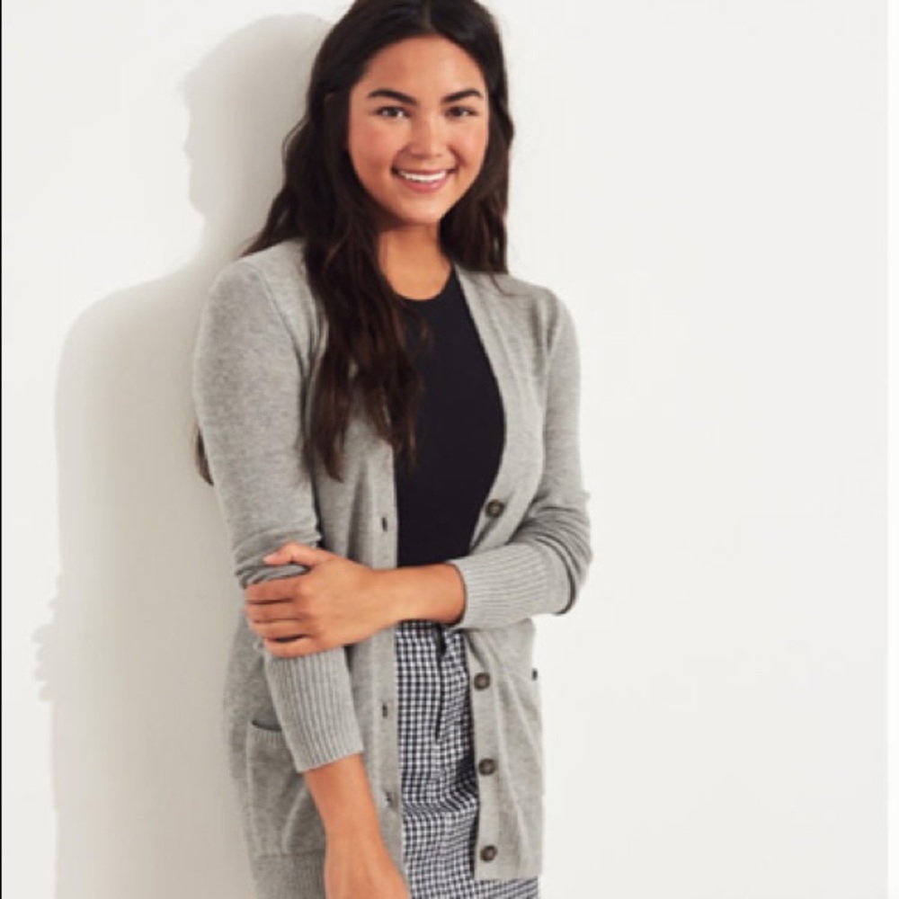 Cardigan - Picture 2 of 3